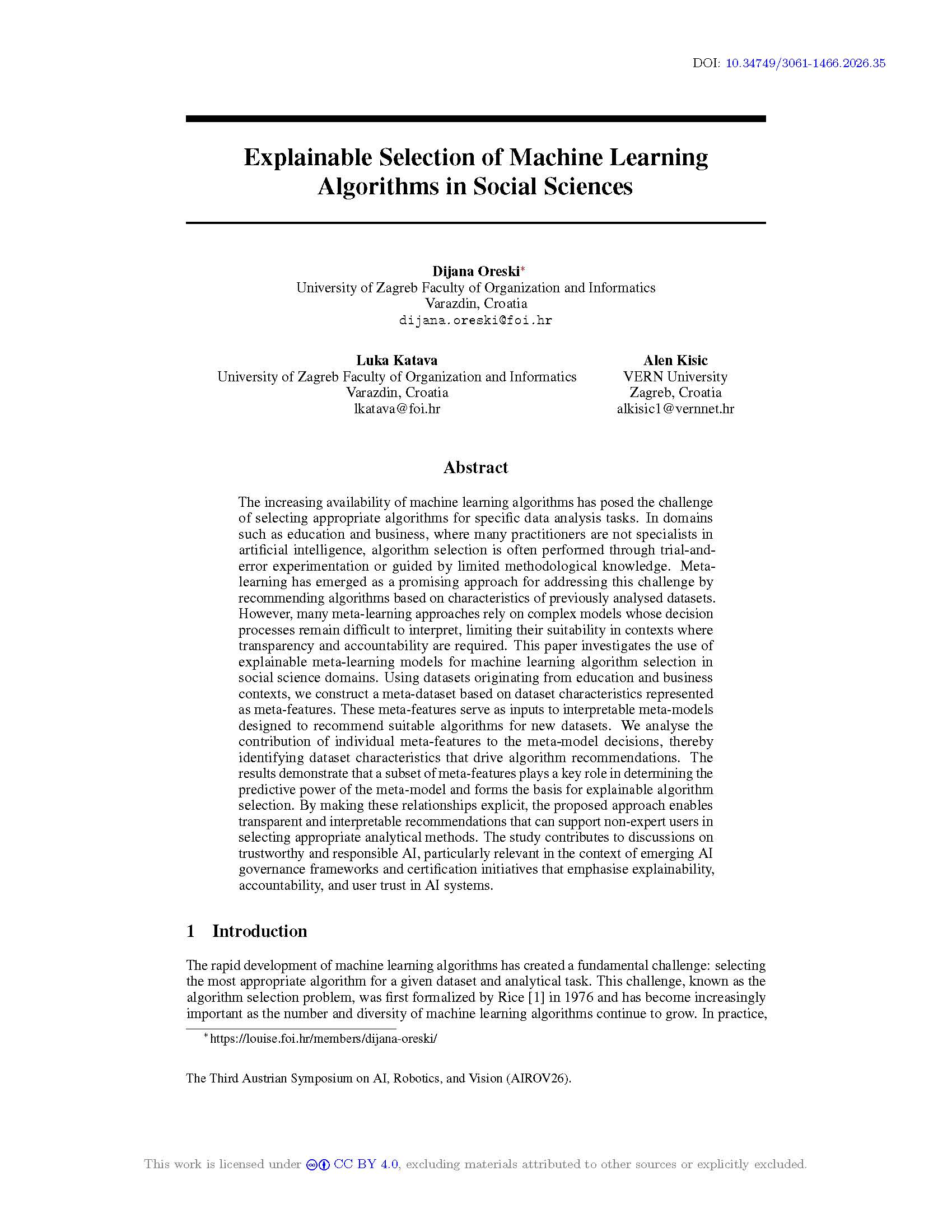 Explainable Selection of Machine Learning Algorithms in Social Sciences